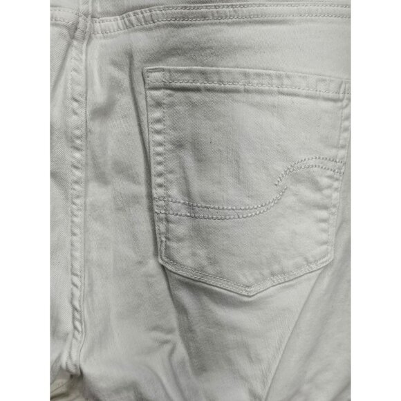 Signature By Levi Women’s White Cropped Ankle Distressed Jeans Size 20W - Picture 9 of 14